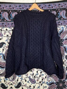 Inis Crafts Aran cable knit sweater M